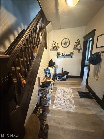 607 Adams Street, Martins Ferry, OH 43935