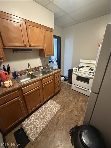 607 Adams Street, Martins Ferry, OH 43935