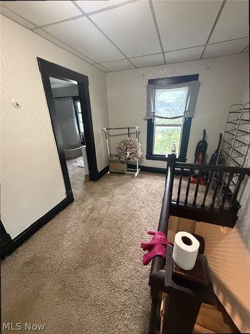 607 Adams Street, Martins Ferry, OH 43935
