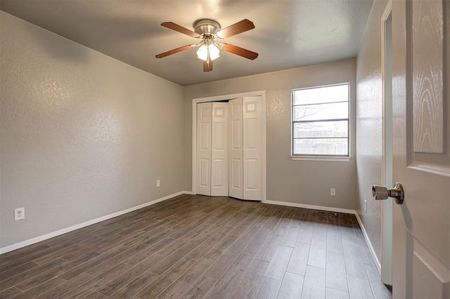 2301 Tredington Way, Edmond, OK 73034