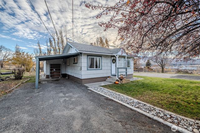 260 37th Street NW, East Wenatchee, WA 98802