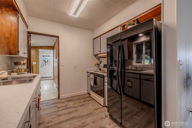 260 37th Street NW, East Wenatchee, WA 98802