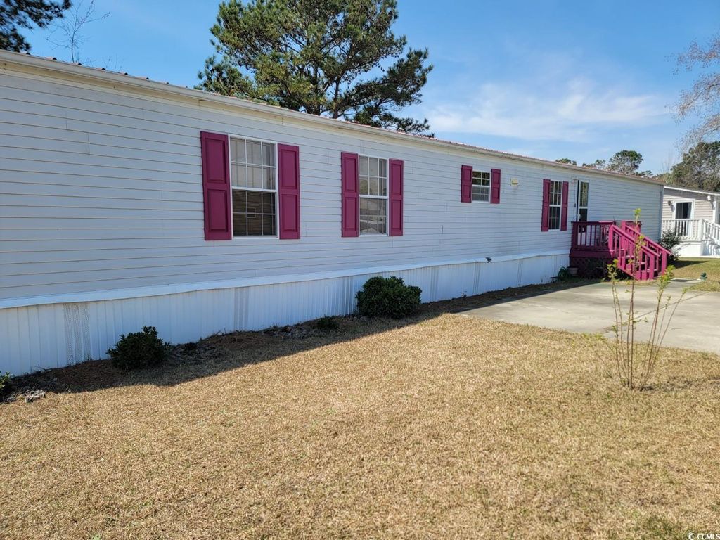 1039 Leebury Ln., Conway, SC 29526