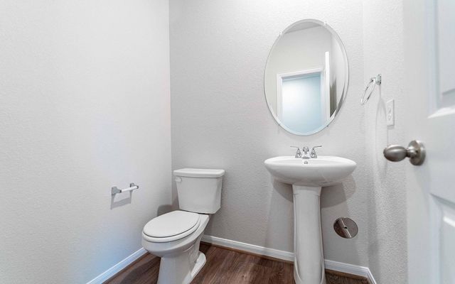 249 Villars DR, Salado, TX 76571