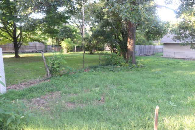 4200 Lakeview Road, North Little Rock, AR 72116