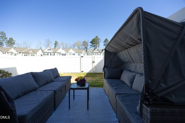 1002 Heartstone Way, Durham, NC 27713