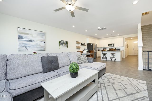 1002 Heartstone Way, Durham, NC 27713