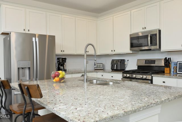 1002 Heartstone Way, Durham, NC 27713