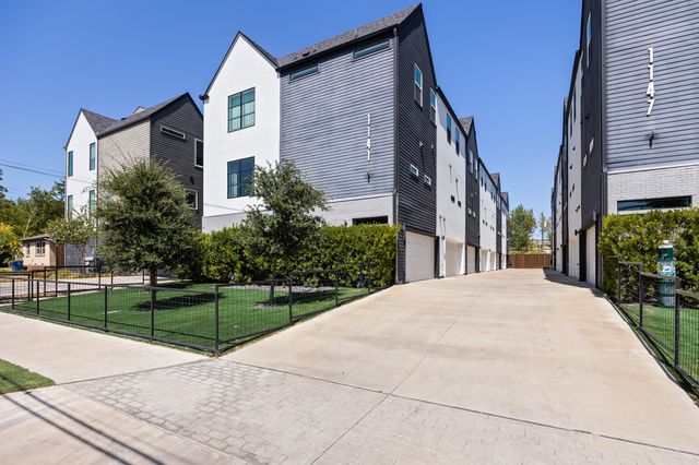 1141 N Madison Avenue 105, Dallas, TX 75208