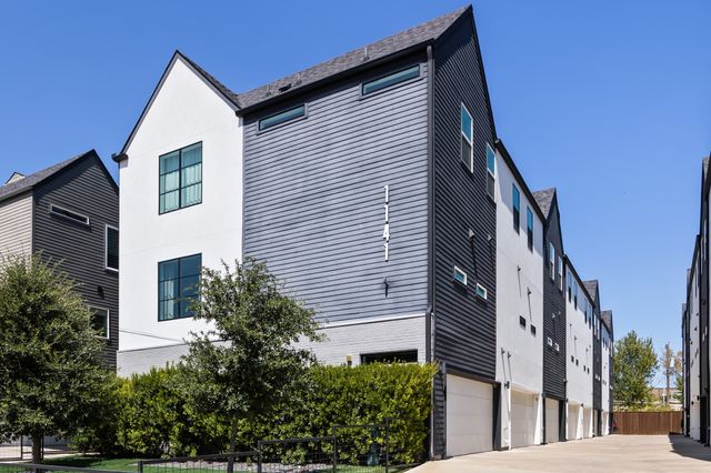 1141 N Madison Avenue 105, Dallas, TX 75208