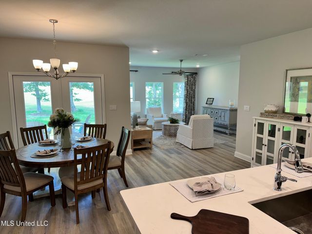 17422 Willow Cove, Saucier, MS 39574