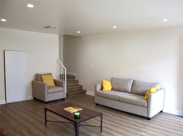 10757 Hortense, Toluca Lake, CA 91602