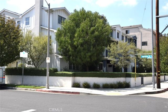 10757 Hortense, Toluca Lake, CA 91602