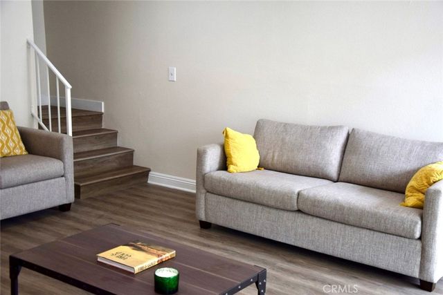 10757 Hortense, Toluca Lake, CA 91602