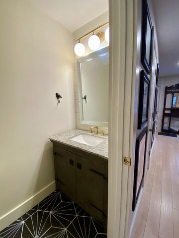 133 McMurray Cir, Nashville, TN 37211