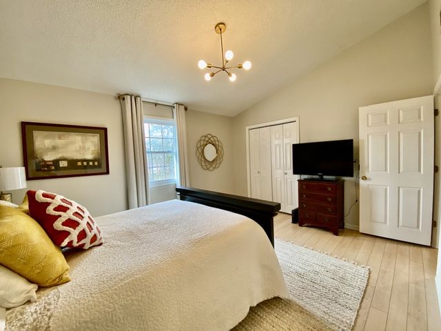 133 McMurray Cir, Nashville, TN 37211