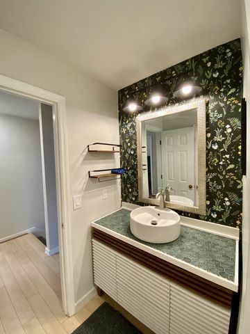 133 McMurray Cir, Nashville, TN 37211