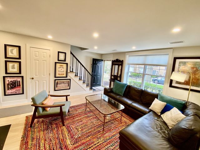 133 McMurray Cir, Nashville, TN 37211