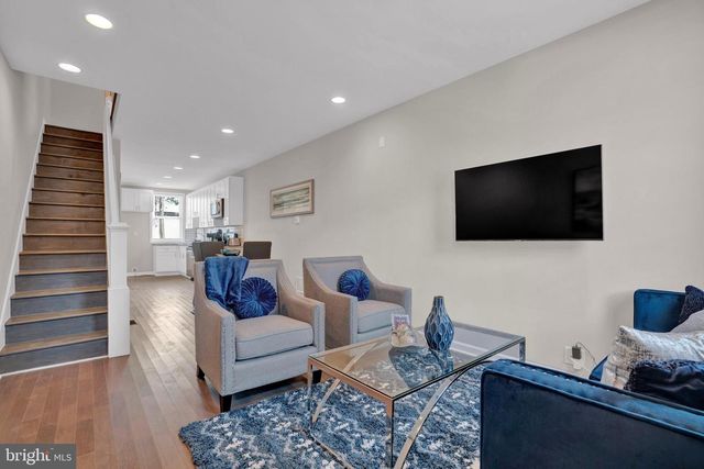 2117 E CHASE ST, Baltimore, MD 21213