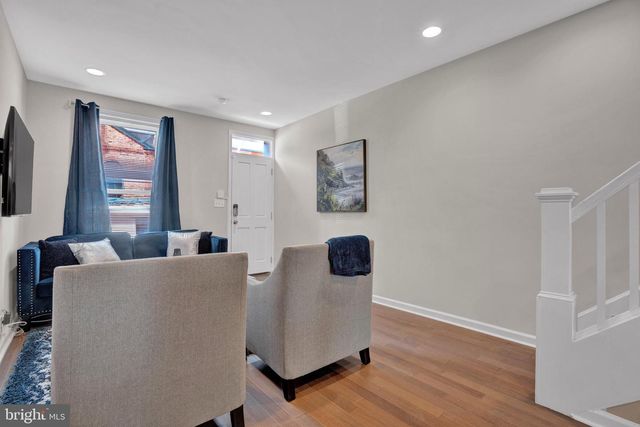 2117 E CHASE ST, Baltimore, MD 21213