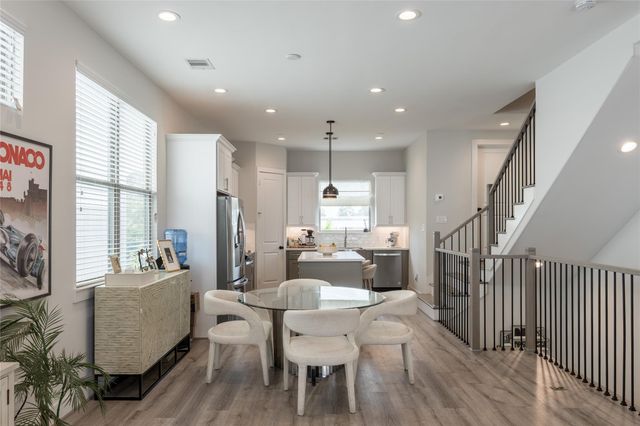 5306 Creekmont Timbers Trail, Houston, TX 77091