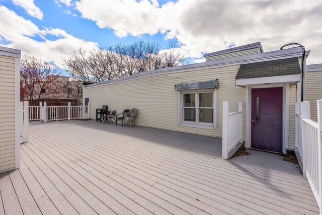 218 Thorndike St 208B, Cambridge, MA 02141