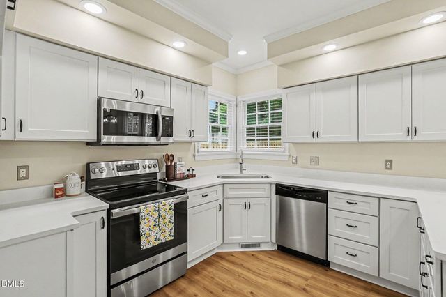 202 Park Valley Lane, Cary, NC 27519