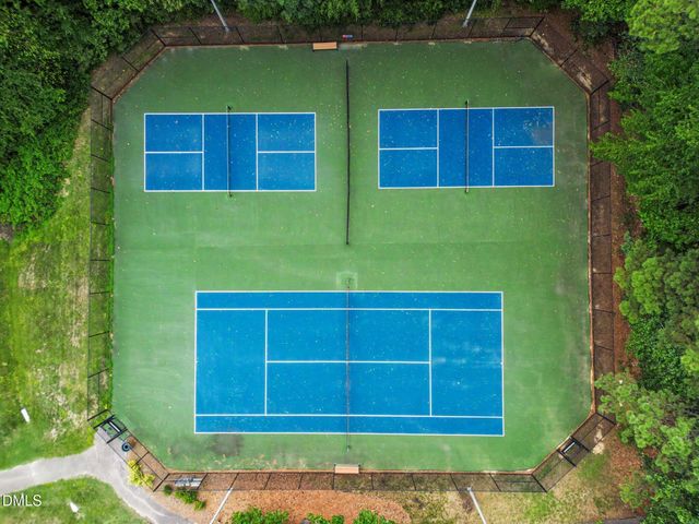 202 Park Valley Lane, Cary, NC 27519