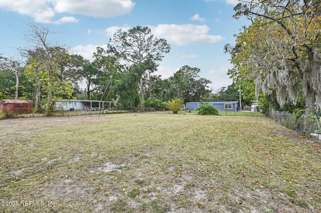 1614 LOYOLA Drive N, Jacksonville, FL 32218