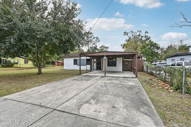 1614 LOYOLA Drive N, Jacksonville, FL 32218