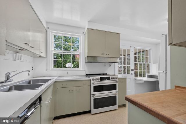 4747 UPTON ST NW, Washington, DC 20016
