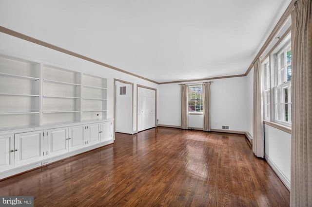 4747 UPTON ST NW, Washington, DC 20016