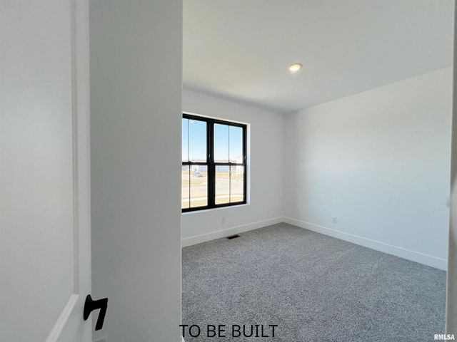 Lot 7 Faiths Way, Bettendorf, IA 52722