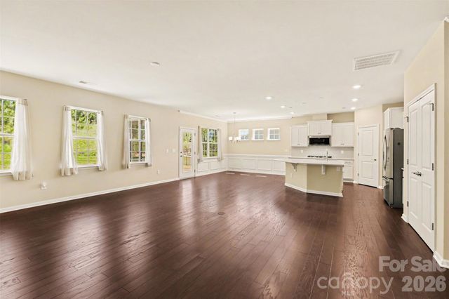 5019 Chegall Crossing Way, Mount Holly, NC 28120