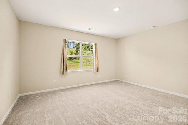 5019 Chegall Crossing Way, Mount Holly, NC 28120