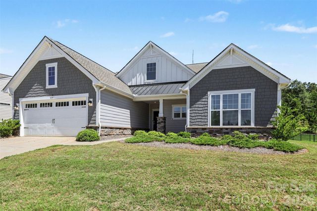 5019 Chegall Crossing Way, Mount Holly, NC 28120