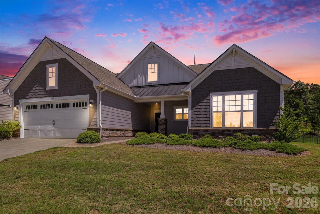 5019 Chegall Crossing Way, Mount Holly, NC 28120
