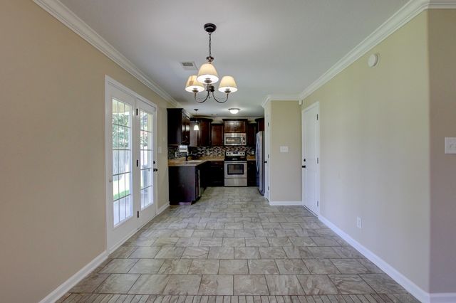 3694 Nadia Dr, Clarksville, TN 37040