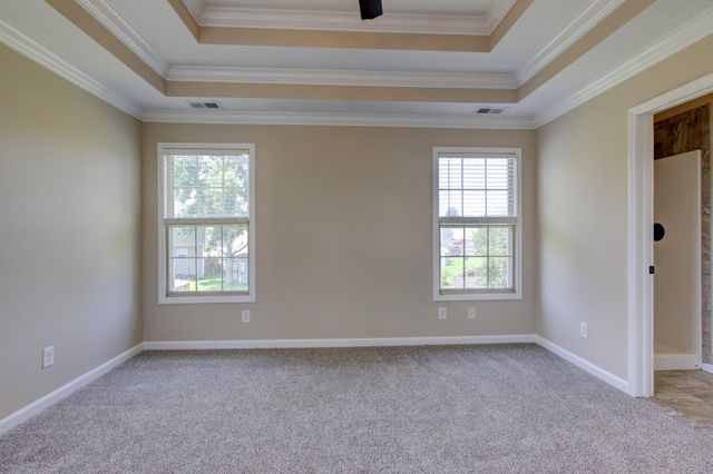 3694 Nadia Dr, Clarksville, TN 37040