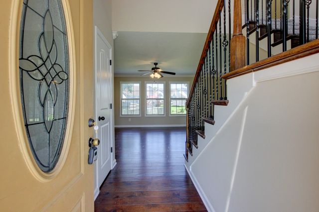 3694 Nadia Dr, Clarksville, TN 37040