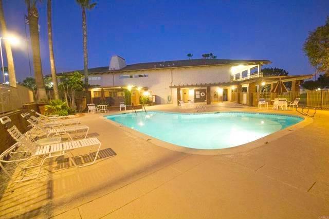 7302 Santa Barbara Street 323, Carlsbad, CA 92011