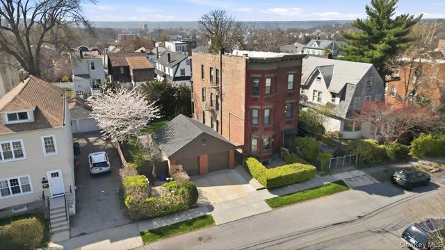 35 S Devoe Avenue, Yonkers, NY 10705