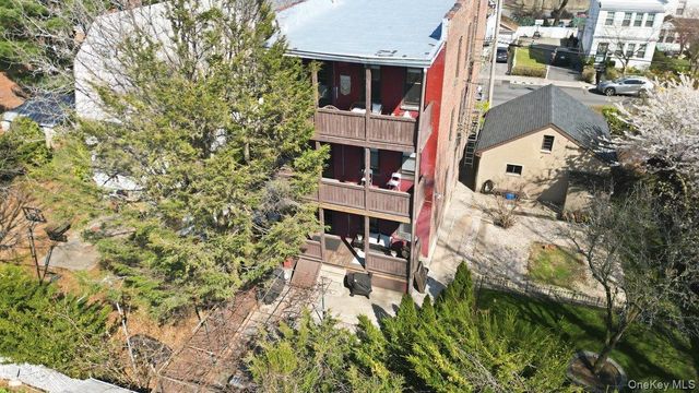 35 S Devoe Avenue, Yonkers, NY 10705