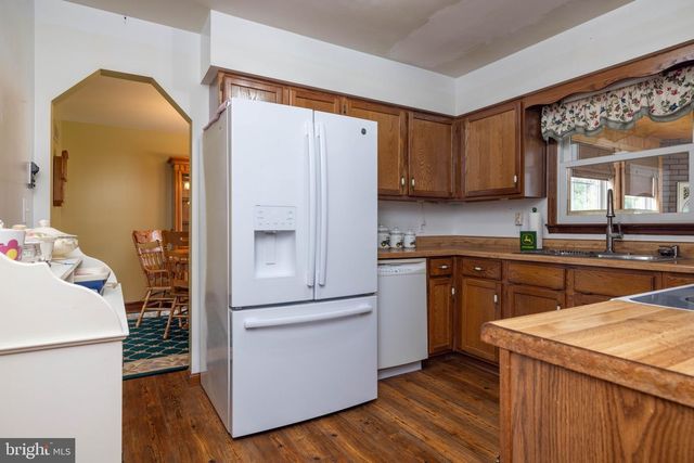 6559 PEARSONS CORNER RD, Dover, DE 19904