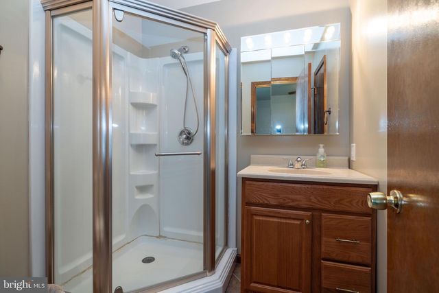6559 PEARSONS CORNER RD, Dover, DE 19904