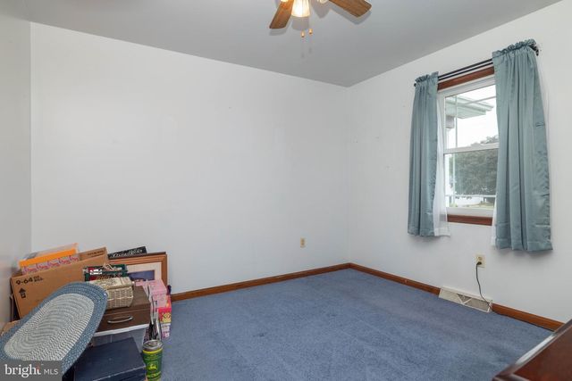 6559 PEARSONS CORNER RD, Dover, DE 19904
