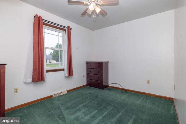6559 PEARSONS CORNER RD, Dover, DE 19904