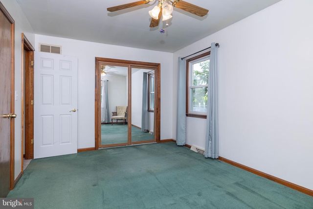 6559 PEARSONS CORNER RD, Dover, DE 19904