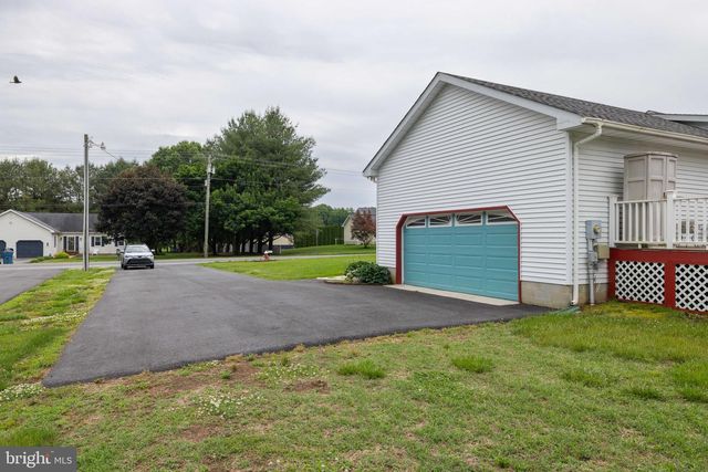6559 PEARSONS CORNER RD, Dover, DE 19904