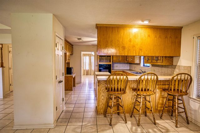 655 Farmers Road, Brenham, TX 77833